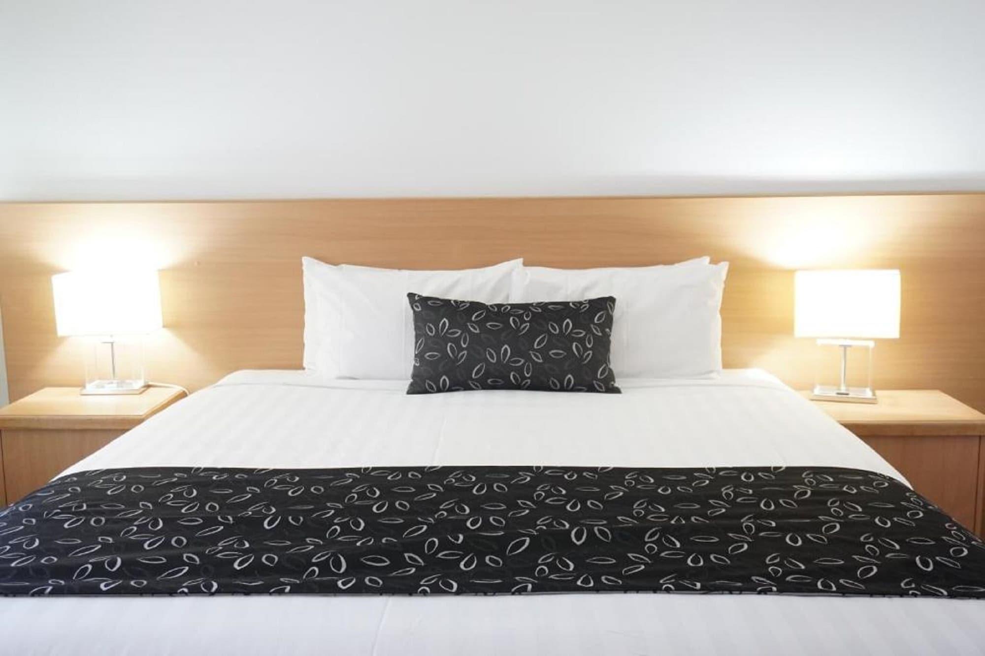 The Charles Boutique Hotel&Dining Wagga Wagga Extérieur photo