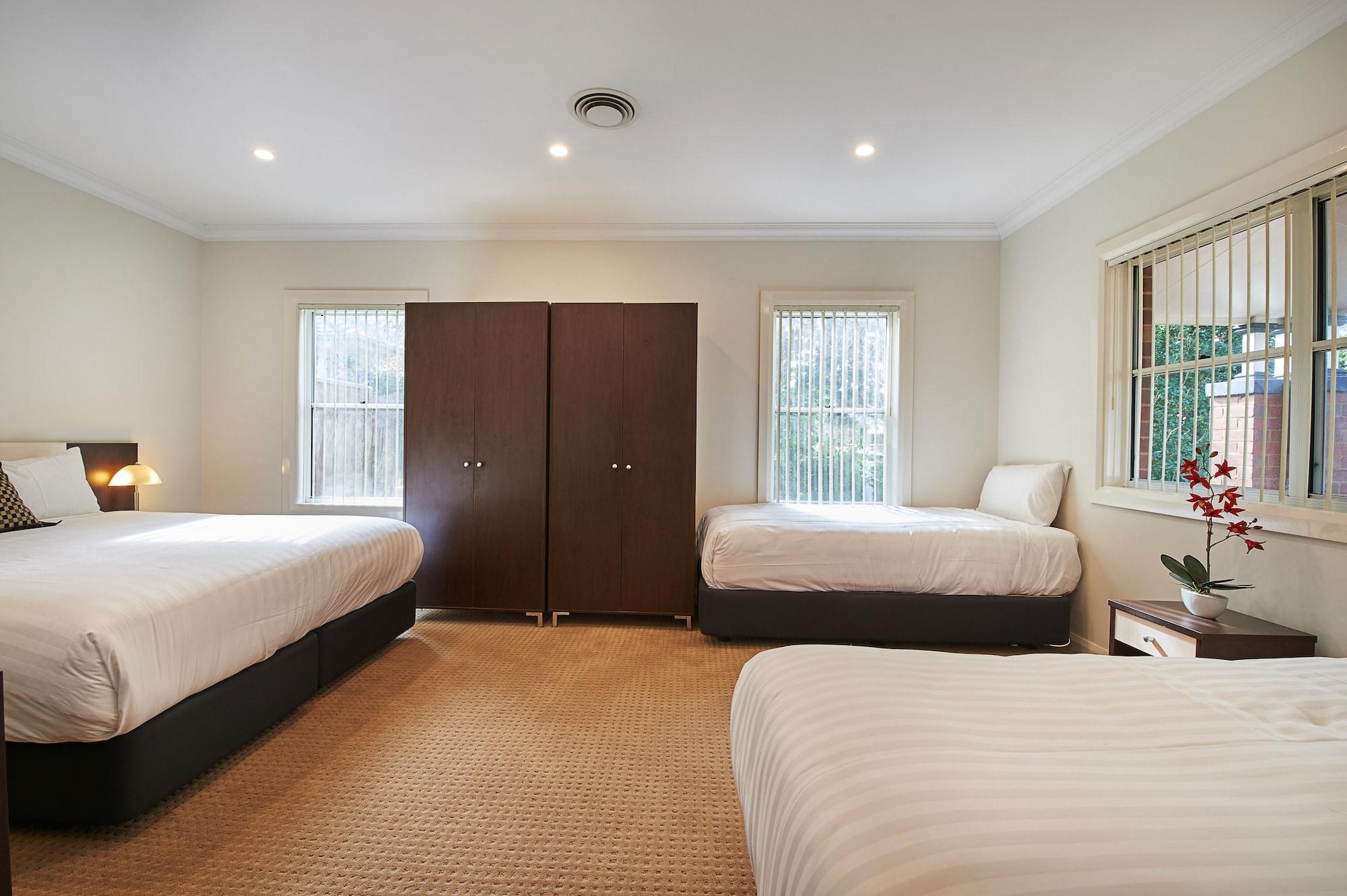 The Charles Boutique Hotel&Dining Wagga Wagga Extérieur photo