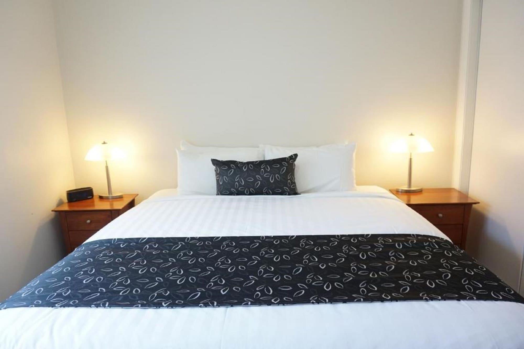 The Charles Boutique Hotel&Dining Wagga Wagga Extérieur photo