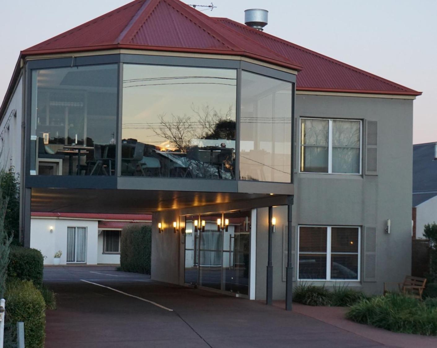 The Charles Boutique Hotel&Dining Wagga Wagga Extérieur photo